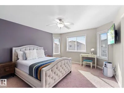 22 NORTON AV photo 12