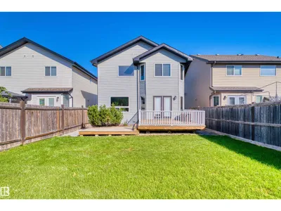 22 NORTON AV photo 23