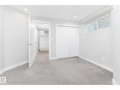 50 VIVIAN WY photo 31