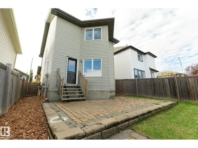50 VIVIAN WY photo 34
