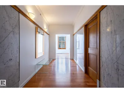 #810 10134 100 ST NW photo 28