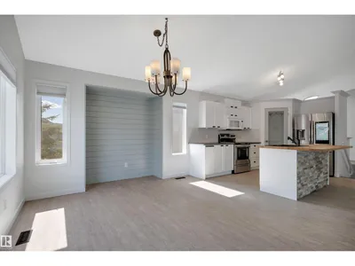 32 MEADOWVIEW DR photo 17