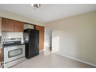 13019 66 ST NW photo 15