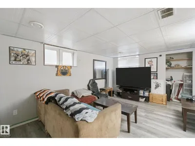 13019 66 ST NW photo 31