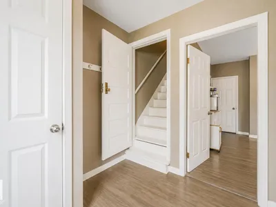 12130 95A ST NW photo 11