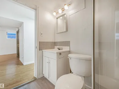 12130 95A ST NW photo 22