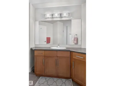 #505 11933 JASPER AV NW photo 32