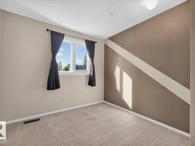 15228 84 ST NW photo 34