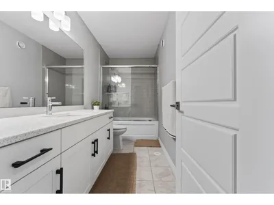 1231 26 ST NW photo 43