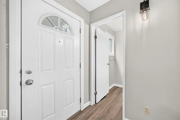 #6 1820 56 ST NW photo 3