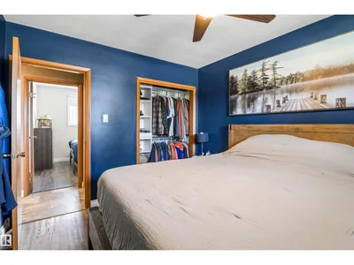 6207 85 AV NW photo 23