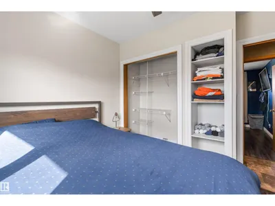 6207 85 AV NW photo 24