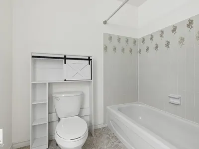 10475 24 AV NW photo 26