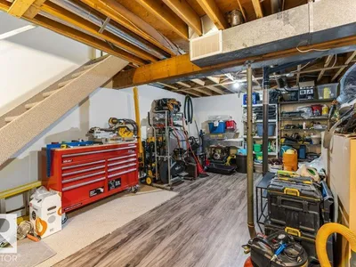 8306 182 ST NW photo 28