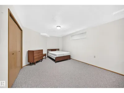 6526 158 AV NW photo 51
