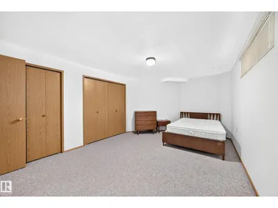 6526 158 AV NW photo 52