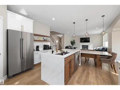 17815 111 ST NW photo 16