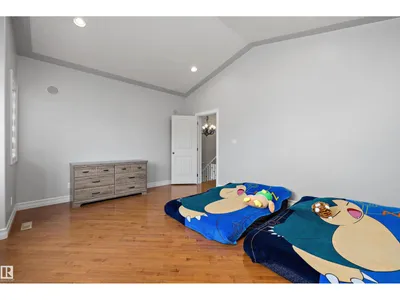 17815 111 ST NW photo 34