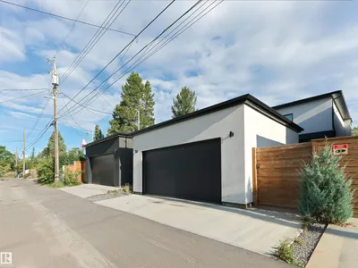 8707 STRATHEARN CR NW photo 51
