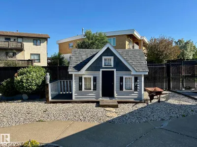 6704 152A AV NW photo 28