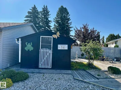 6704 152A AV NW photo 30