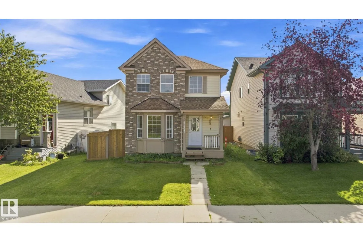 4267 24 ST NW exterior