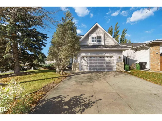 602 Forest LN NW, Edmonton