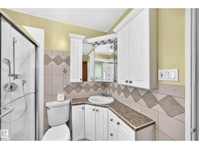 14423 96 AV NW photo 31