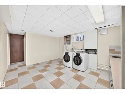 14423 96 AV NW photo 47