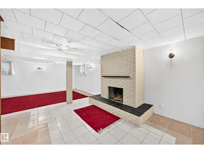 14423 96 AV NW photo 35