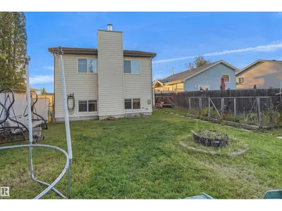 15629 83 ST NW photo 40