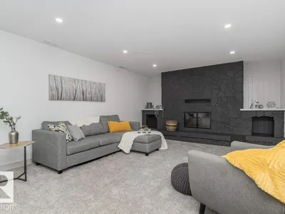 4703 117 ST NW photo 24