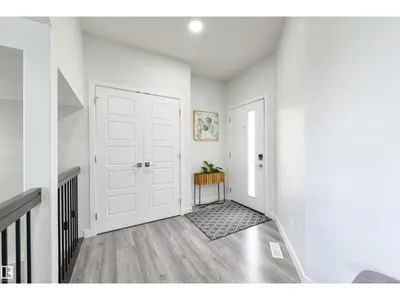 1032 BERG PL photo 36