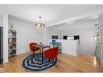 #83 8304 11 AV SW photo 12