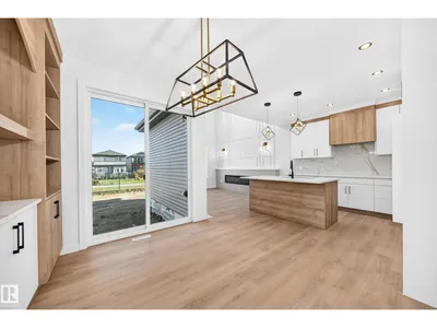 8603 224 ST NW photo 14