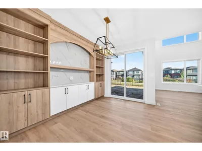8603 224 ST NW photo 4