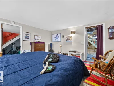 12331 107 ST NW photo 45
