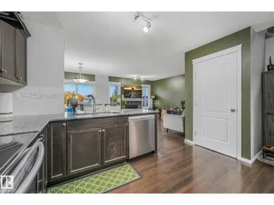 1947 118 ST SW photo 6