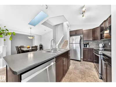 21211 59 AV NW photo 7