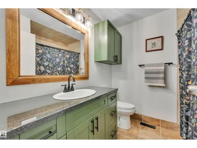 132 GARLAND CR photo 27