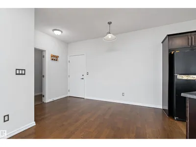 #419 263 MACEWAN RD SW photo 11