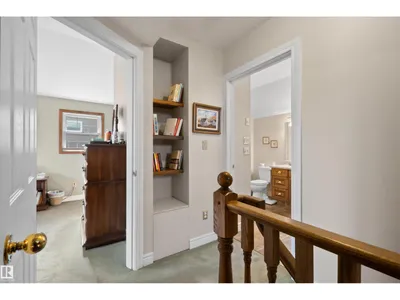 14640 88 AV NW photo 30