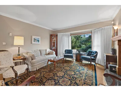 14640 88 AV NW photo 12