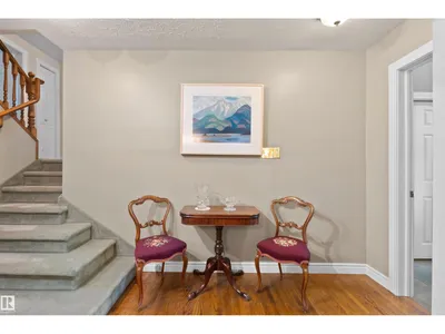 14640 88 AV NW photo 7