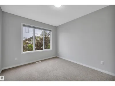 2801 Coughlan GR SW photo 34