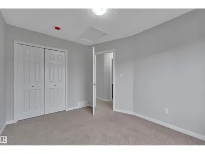 2801 Coughlan GR SW photo 35