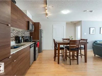 #206 9517 160 AV NW photo 6