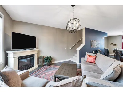 #87 600 BELLEROSE DR photo 24