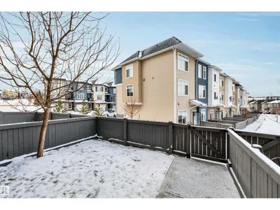 #87 600 BELLEROSE DR photo 4