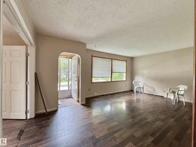 6209 106 ST NW photo 7